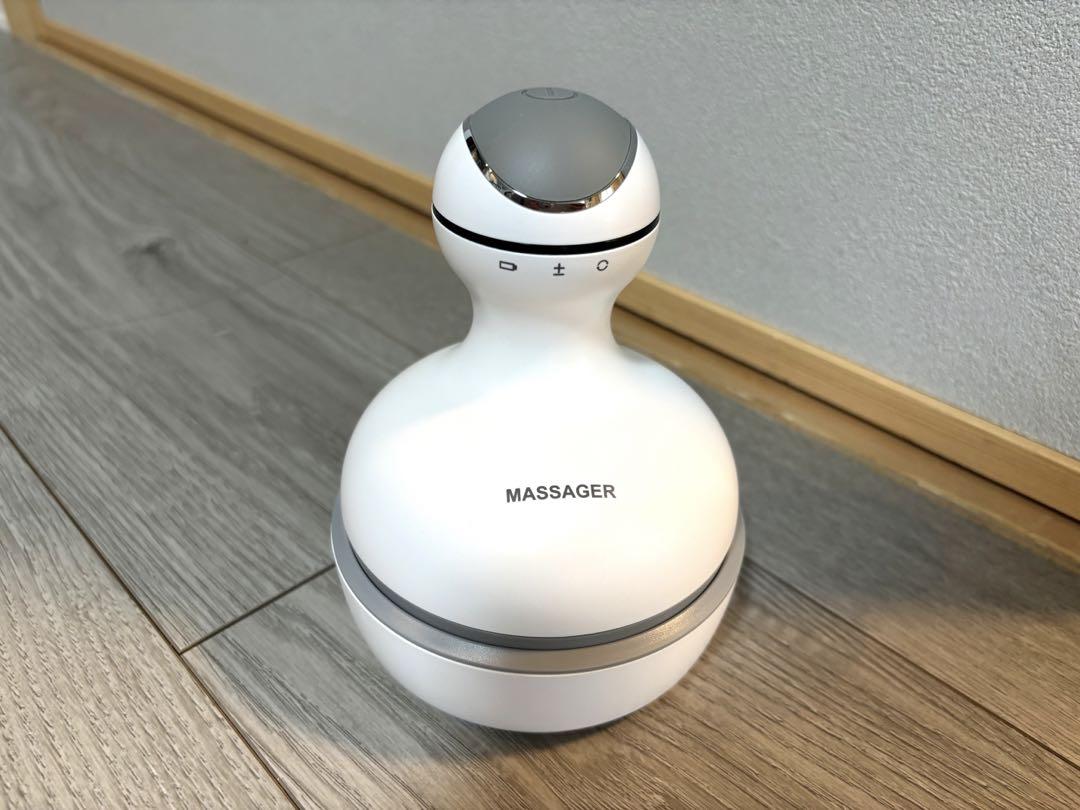 Pametni masažer za glavu