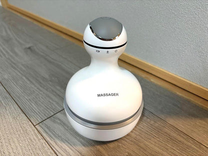 Pametni masažer za glavu