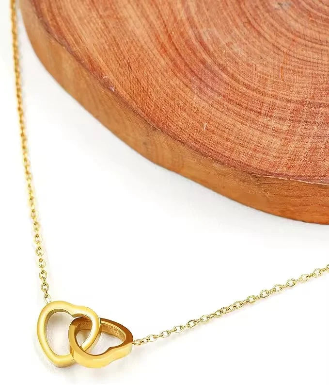 Meda sa ružom i ogrlicom, Rotirajući meda